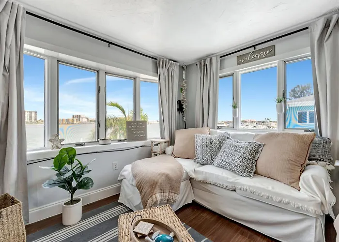 Apartment The Boho Waterview W Balcony Bbq & Heated Pool *