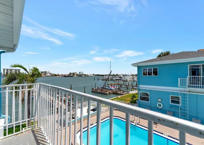 The Boho Waterview W Balcony Bbq & Heated Pool Clearwater Beach